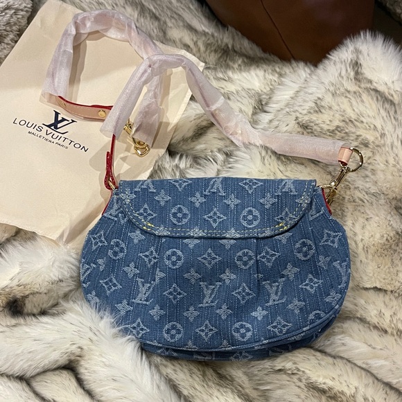 Louis Vuitton Monogram Blue Denim Shoulder Bag - Picture 4 of 4